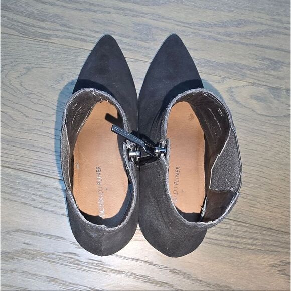 Donald J. Pliner Geeo Kitten Heel Suede Pointed Toe Chelsea Bootie in Black - Picture 11 of 13